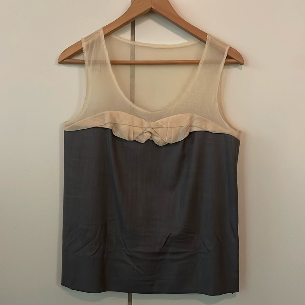 Ports 1961 Suiting Blouse with delicate bodice, size 4